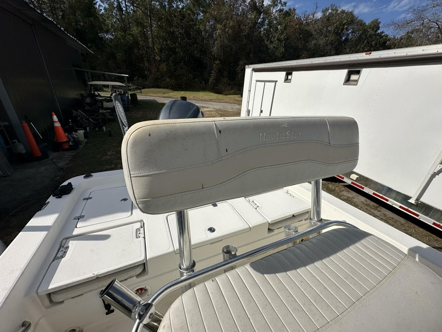 2008 NauticStar 2400 NauticBAY