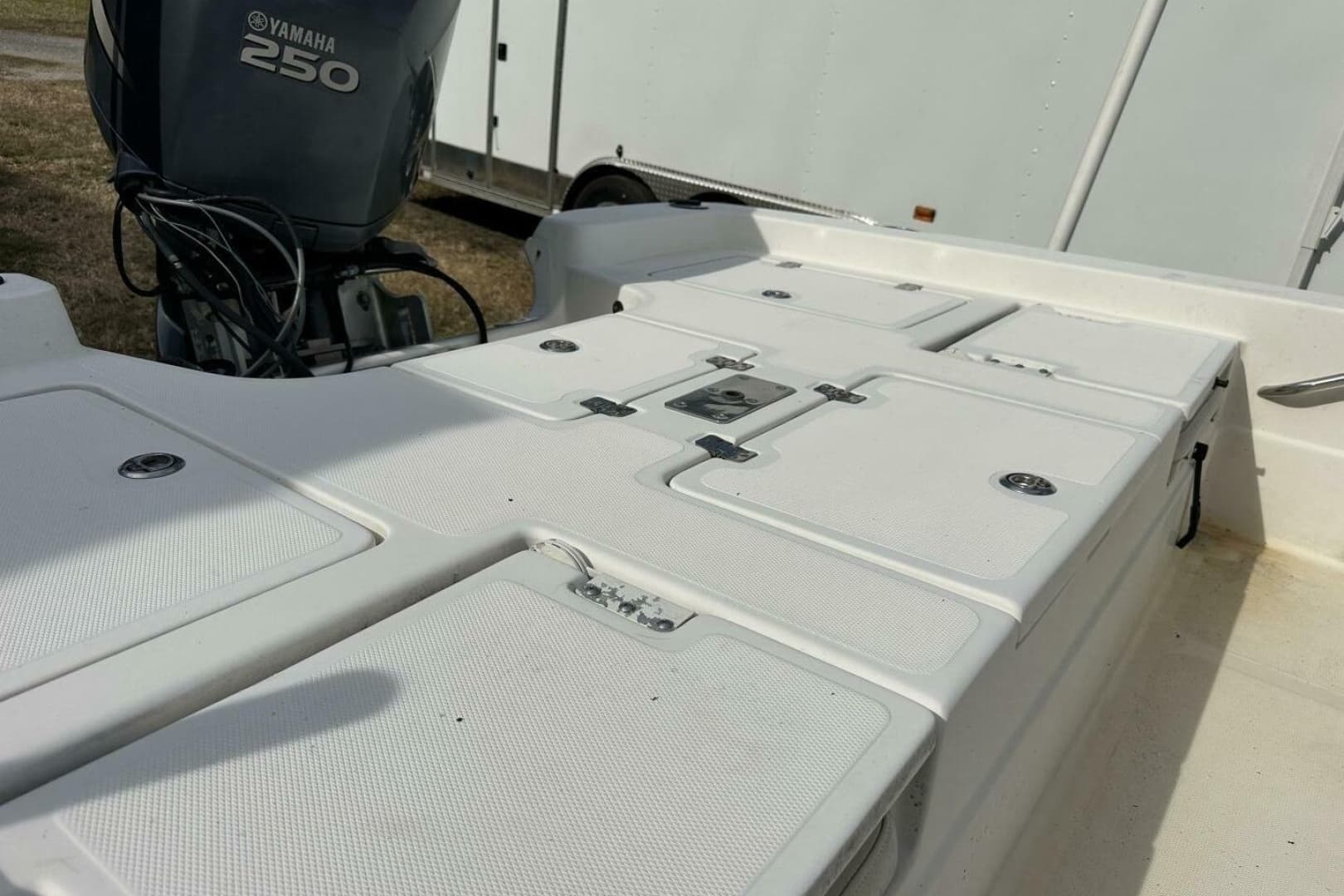 2008 NauticStar 2400 NauticBAY
