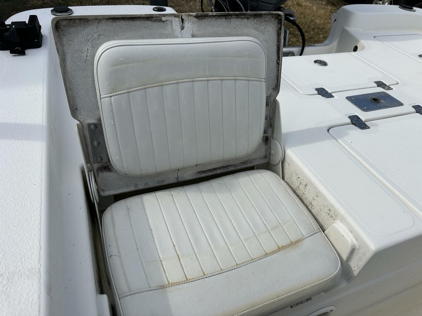 2008 NauticStar 2400 NauticBAY