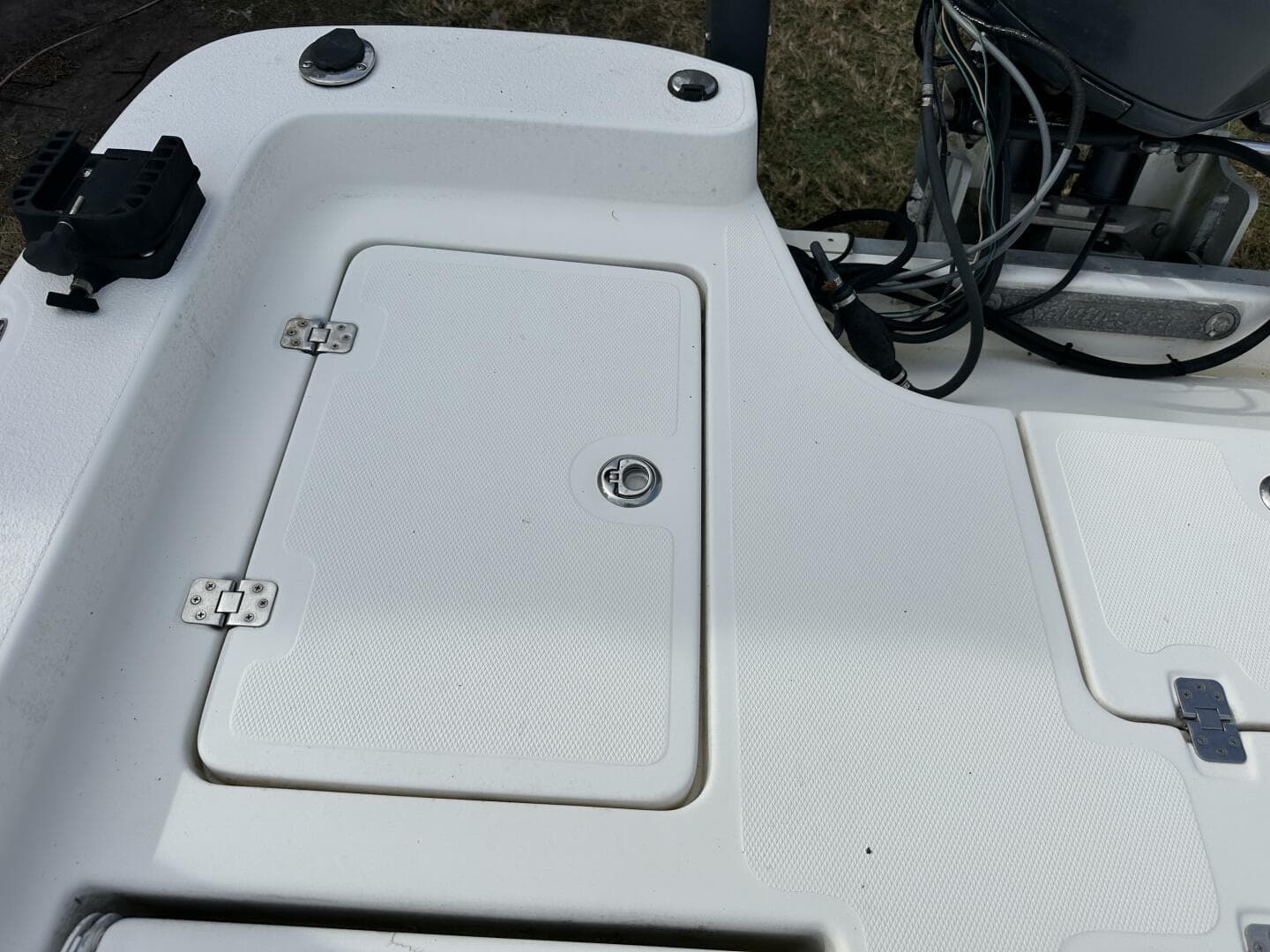 2008 NauticStar 2400 NauticBAY