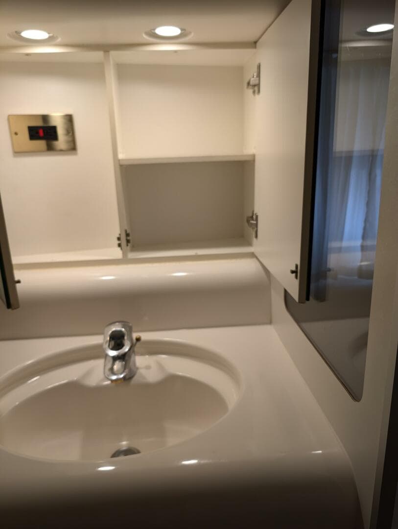 1998 Viking Princess Sport Cruiser