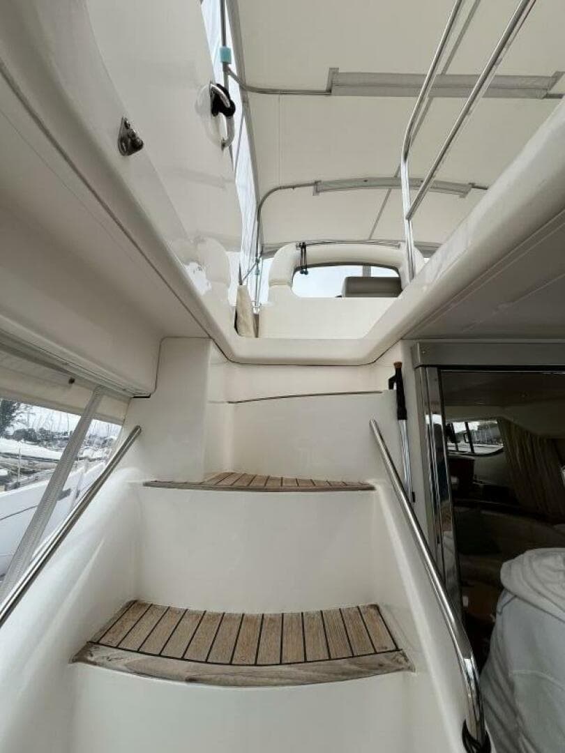 1998 Viking Princess Sport Cruiser