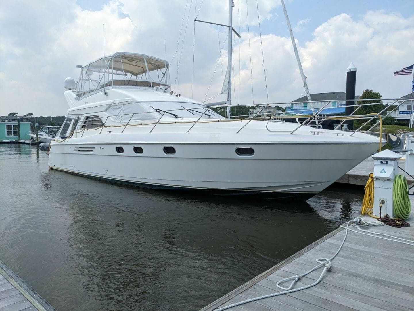 1998 Viking Princess Sport Cruiser