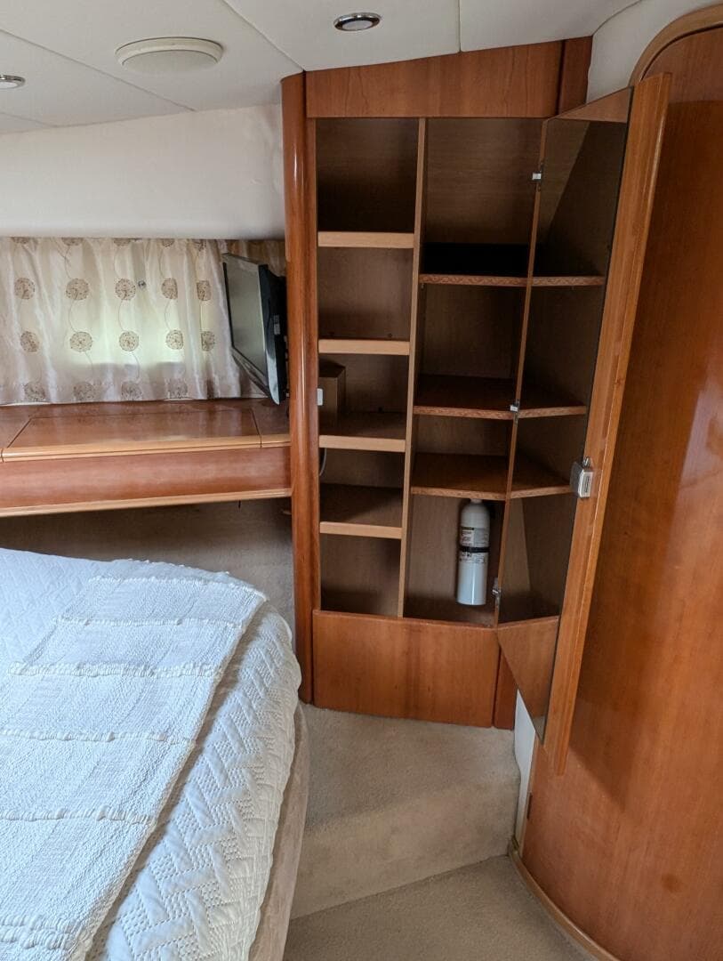 1998 Viking Princess Sport Cruiser