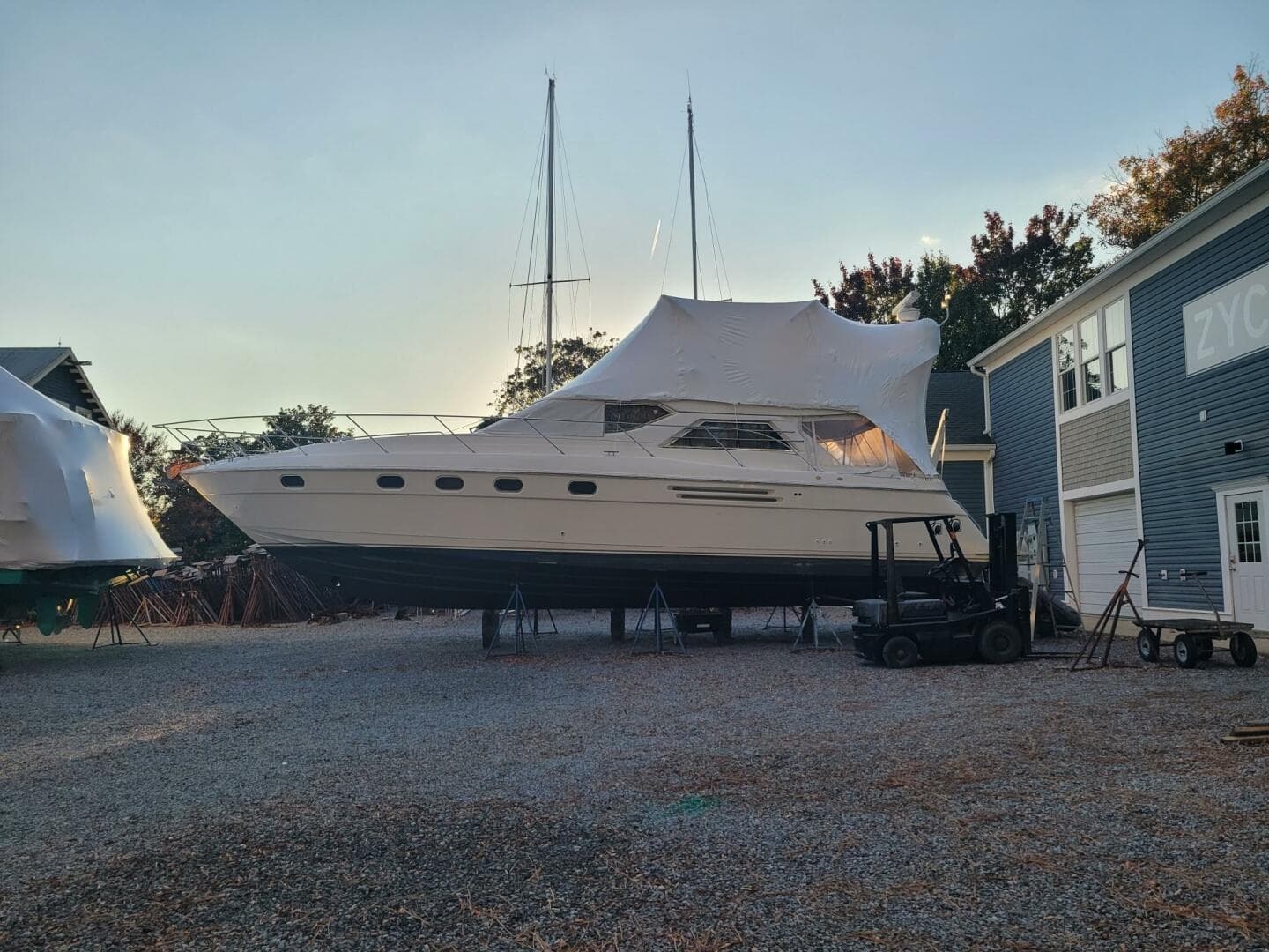 1998 Viking Princess Sport Cruiser