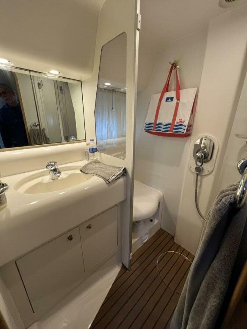 1998 Viking Princess Sport Cruiser