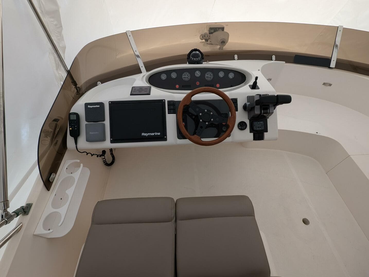 1998 Viking Princess Sport Cruiser