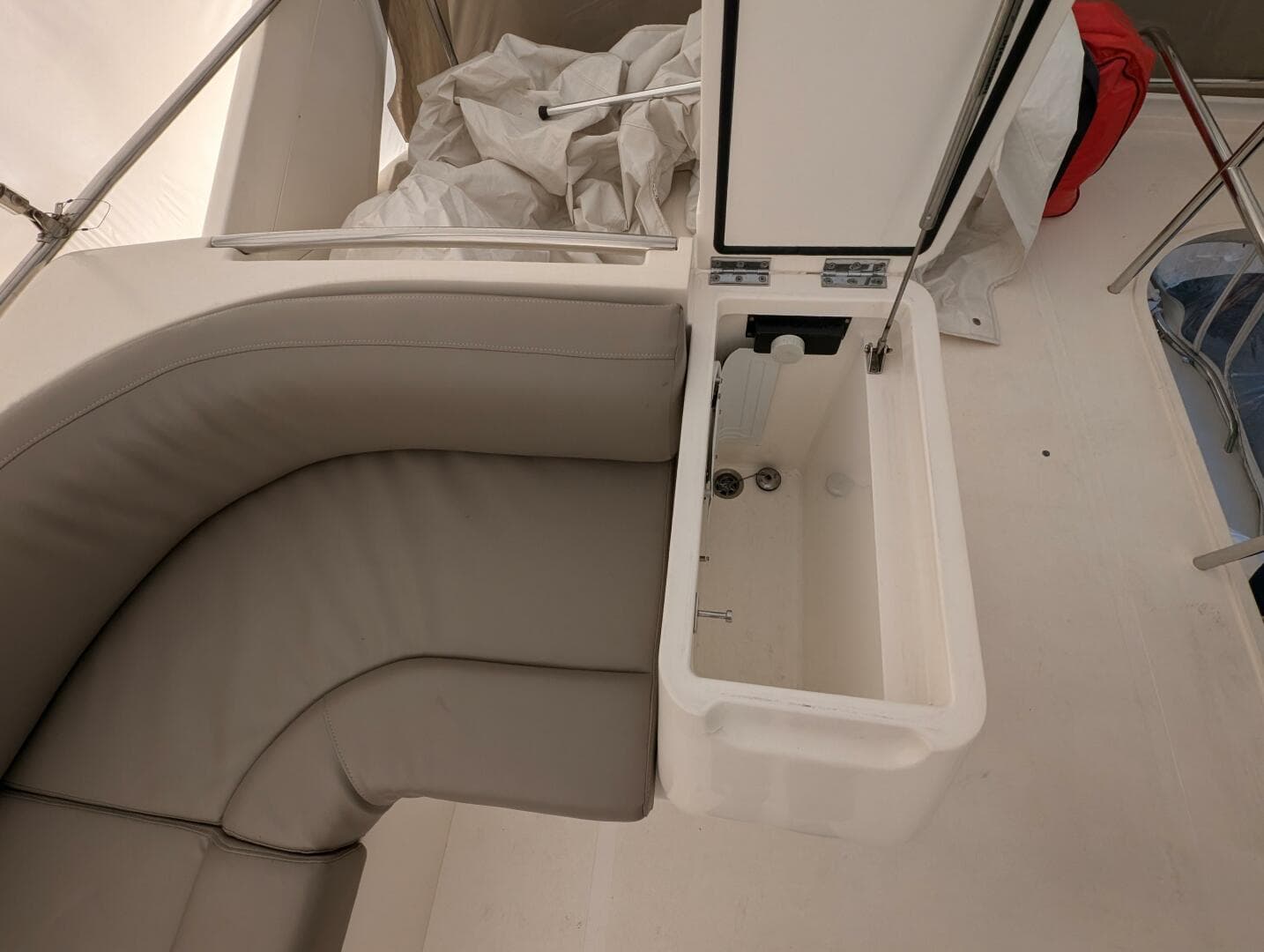 1998 Viking Princess Sport Cruiser