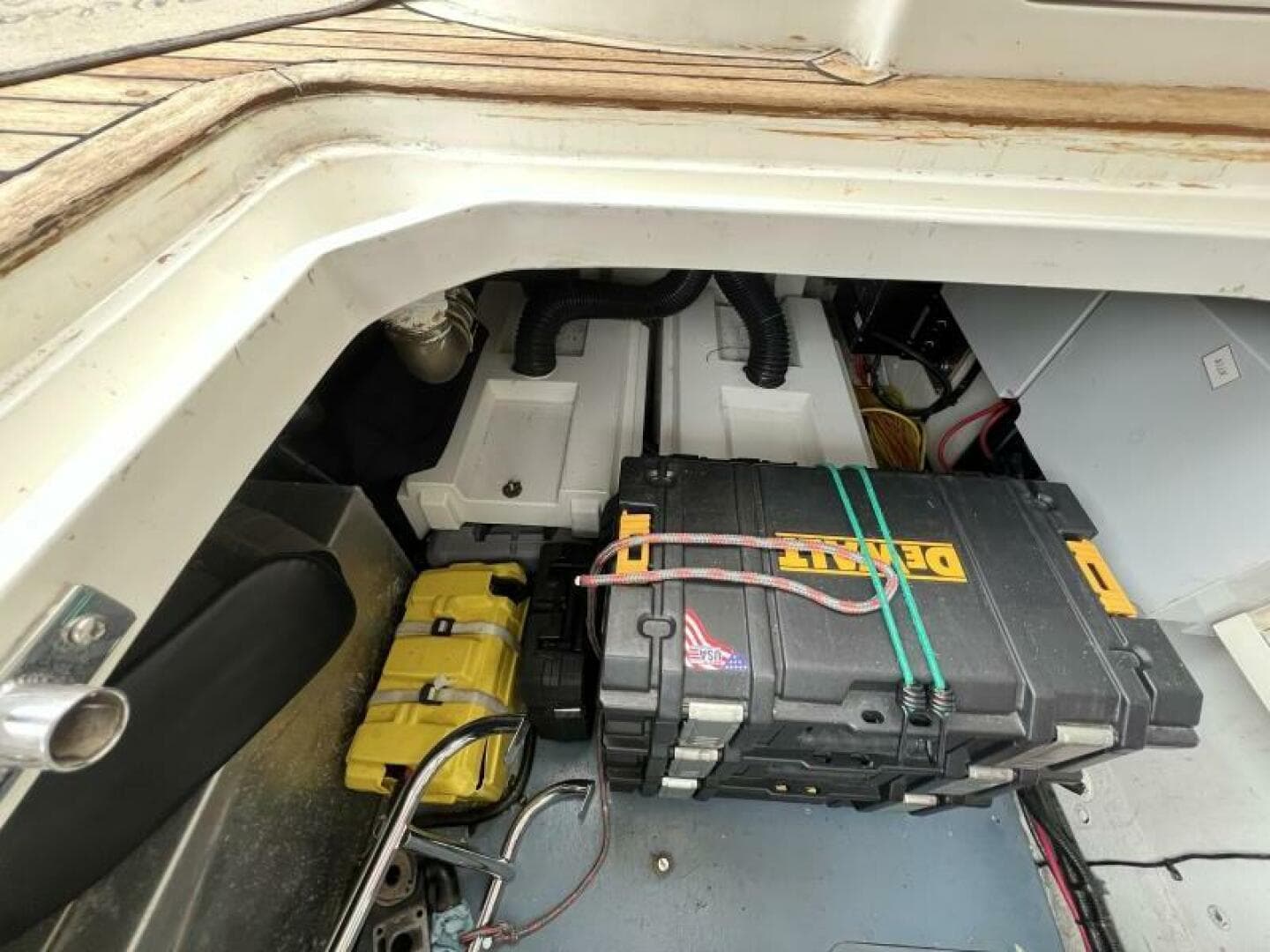 1998 Viking Princess Sport Cruiser