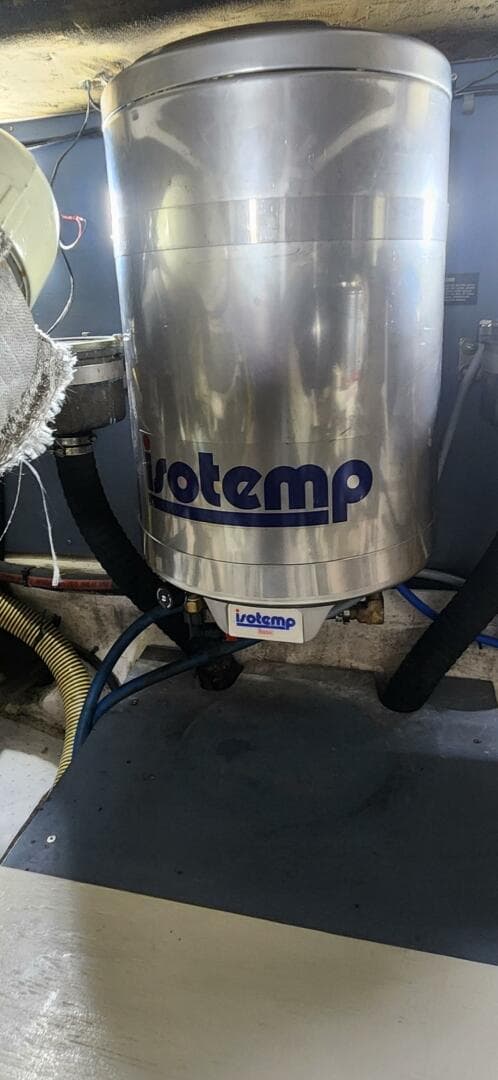 1998 Viking Princess Sport Cruiser