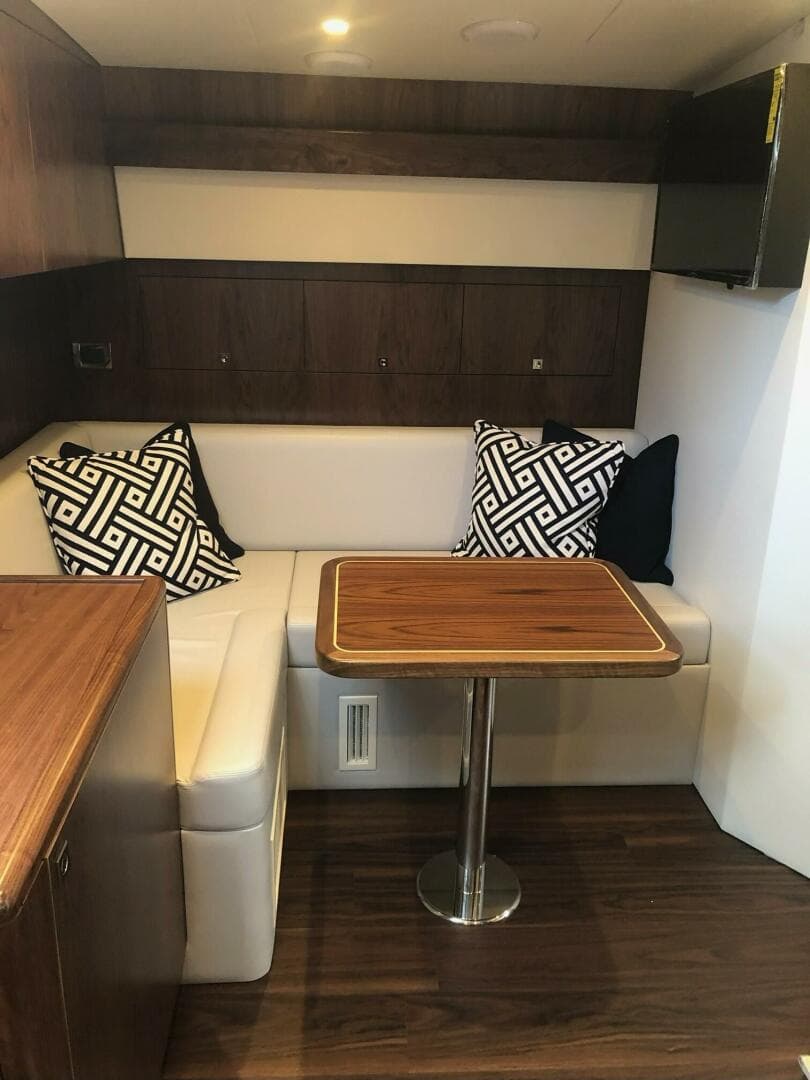 2020 Hatteras GT45 Express