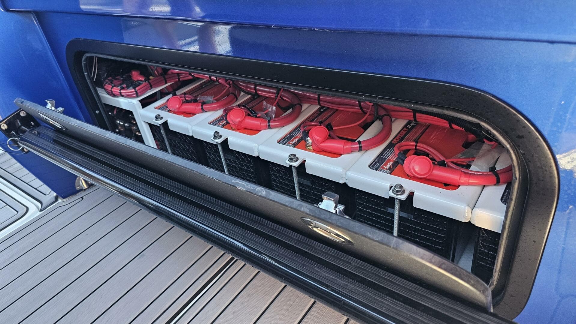 2024 Nor-Tech 390 Sport Center Console