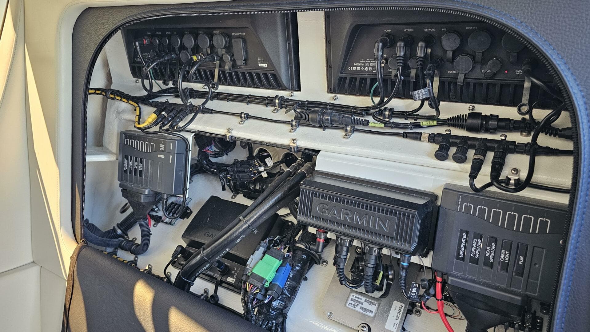 2024 Nor-Tech 390 Sport Center Console