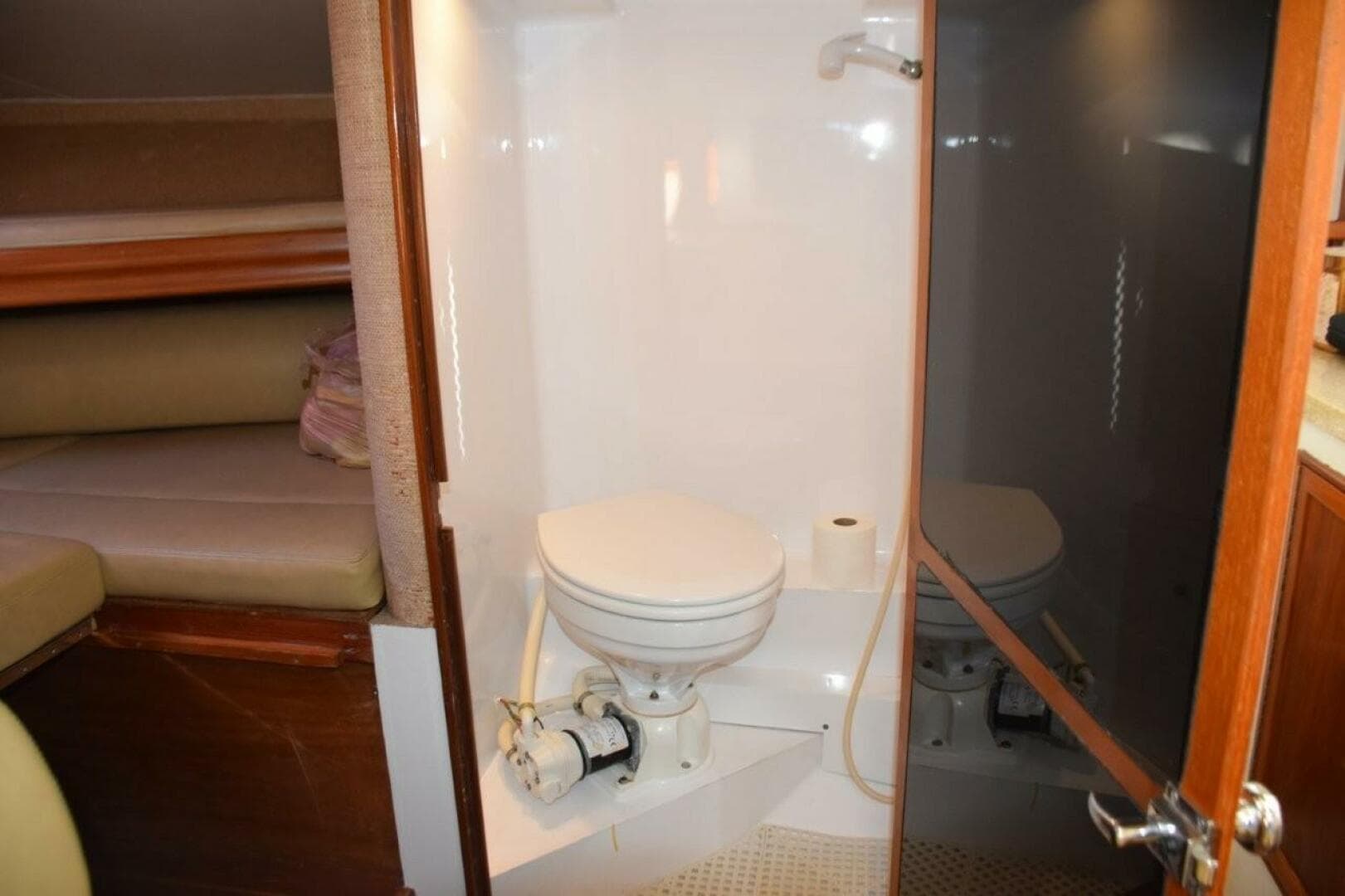 Electric Head With Shower Wand And Floor Drain