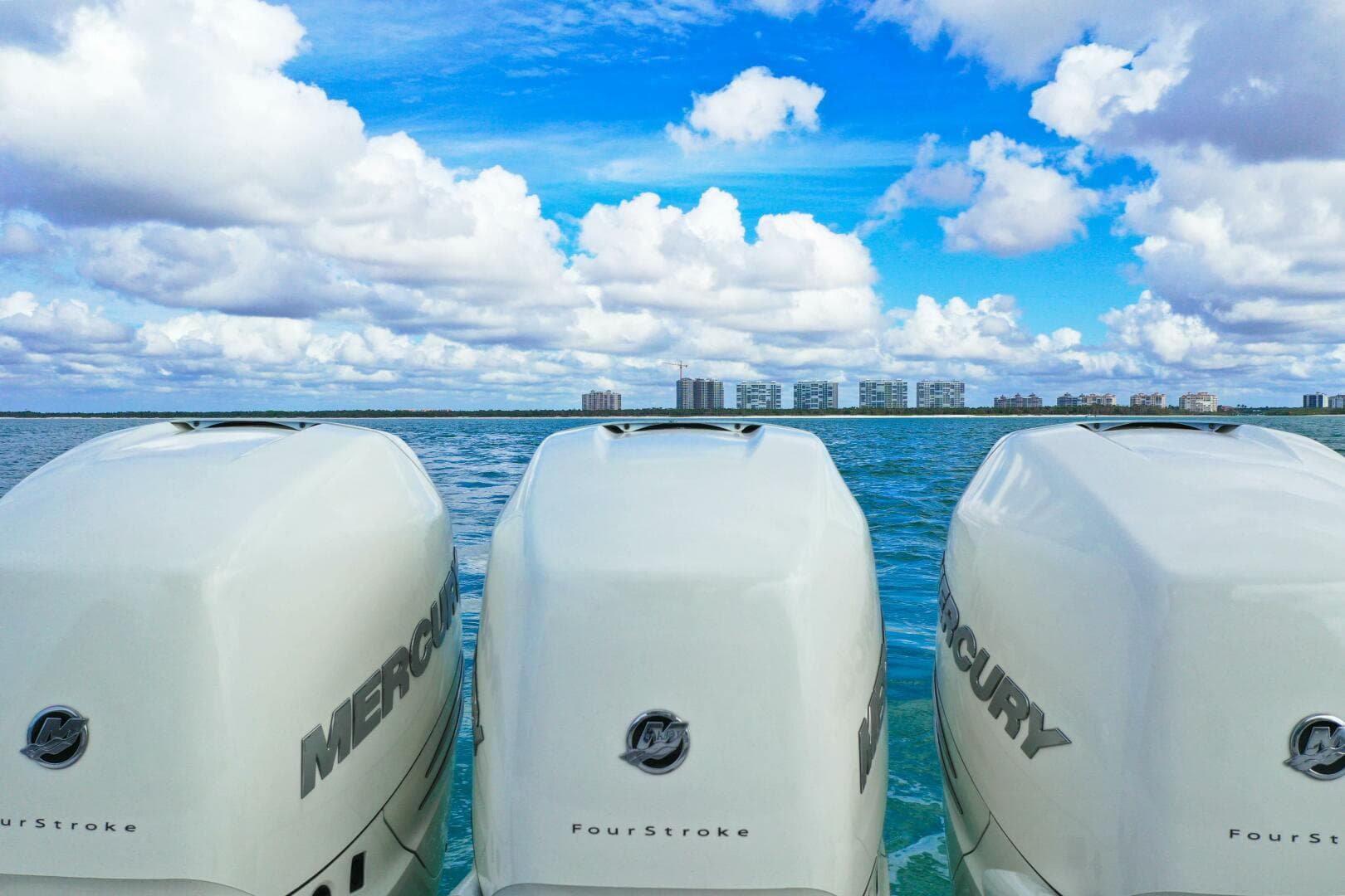 2022 Sea Ray SLX 400 Outboard SEA N SEA