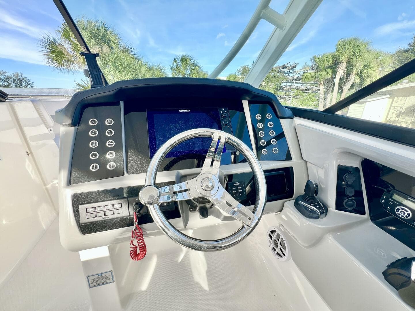 2021 Robalo R317