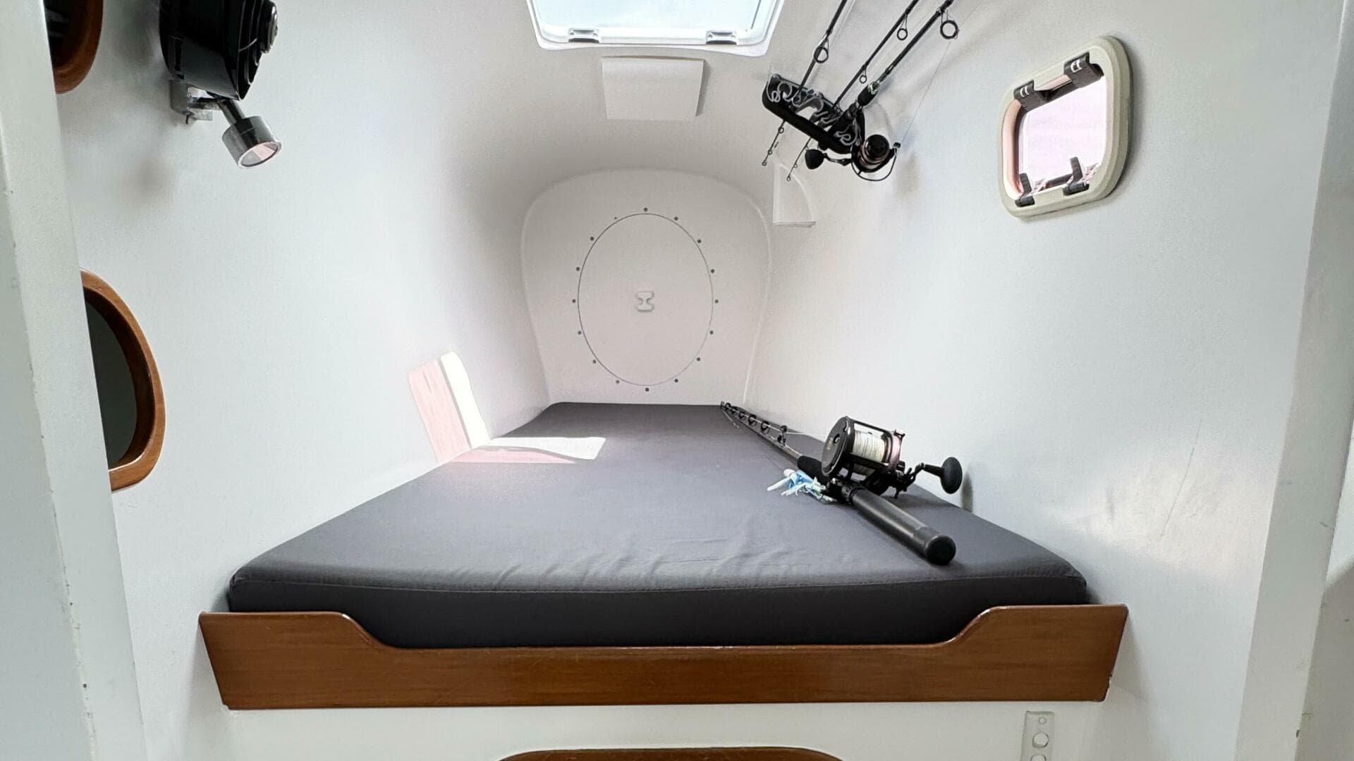 2011 Custom Andaman Cabriolet 39