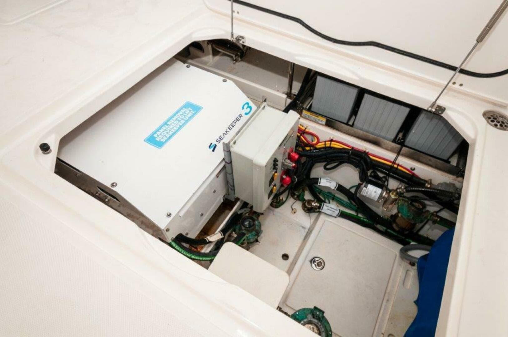 2023 Pursuit DC 365 Dual Console