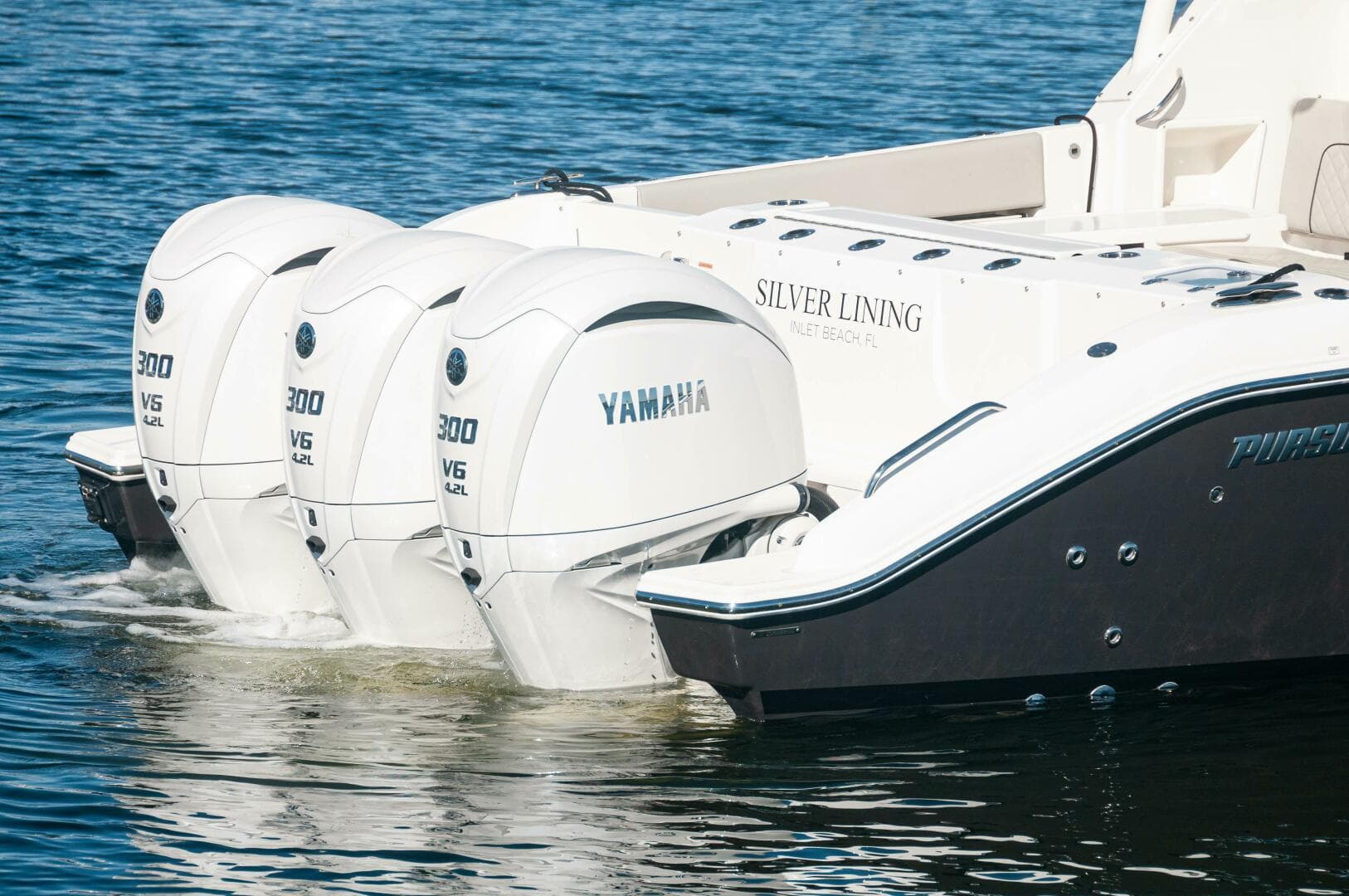 2023 Pursuit DC 365 Dual Console