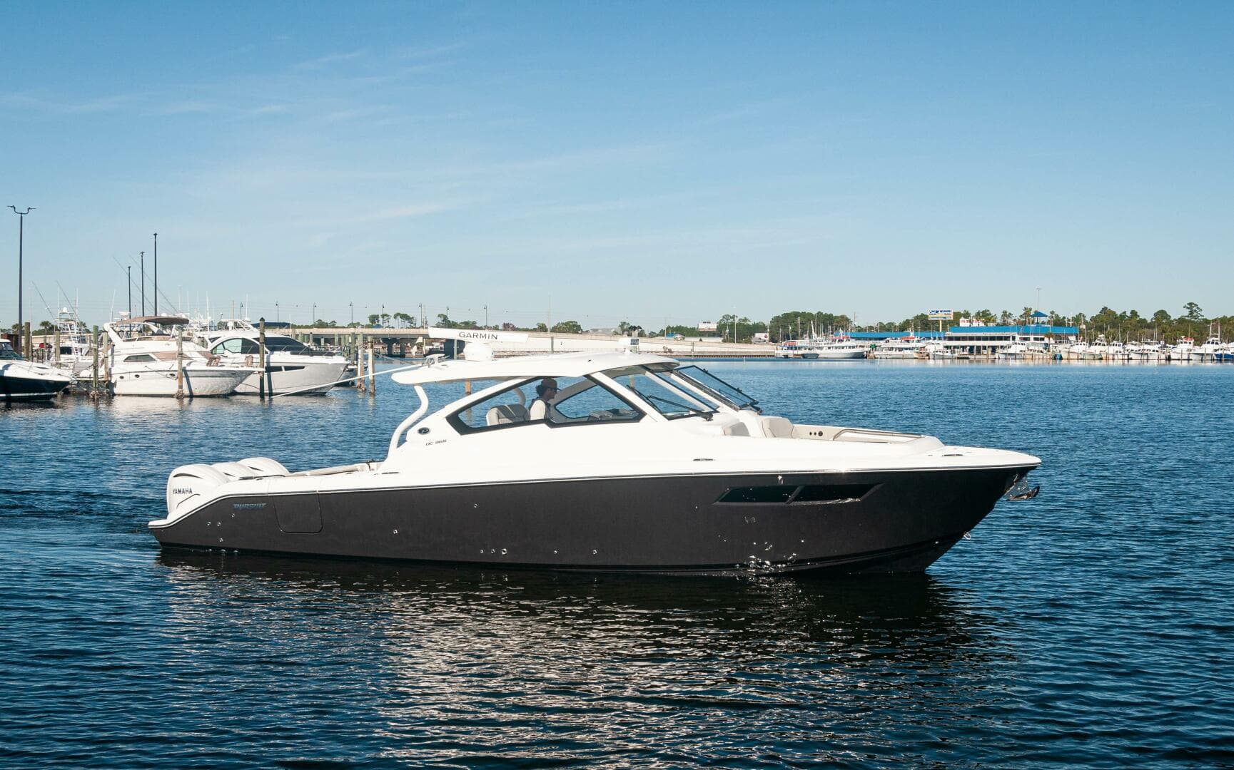 2023 Pursuit DC 365 Dual Console