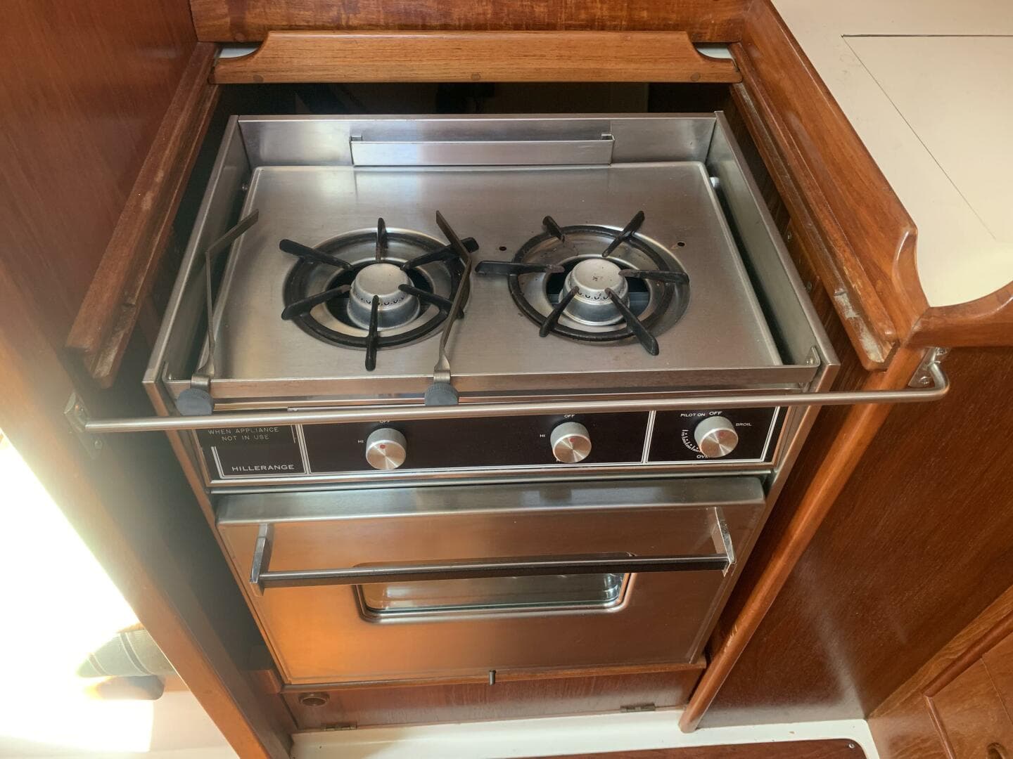 1987 Nonsuch Ultra 30