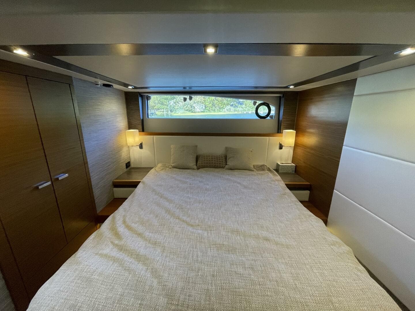 2020 Tiara Yachts C53 Coupe