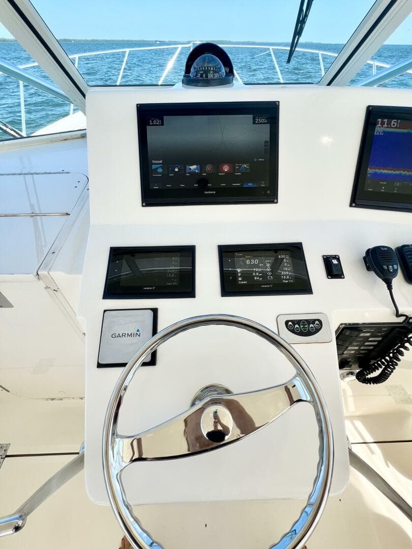 2007 Albemarle 41 Express