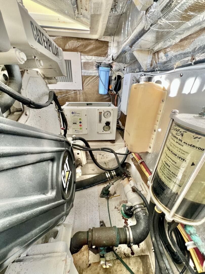 2007 Albemarle 41 Express