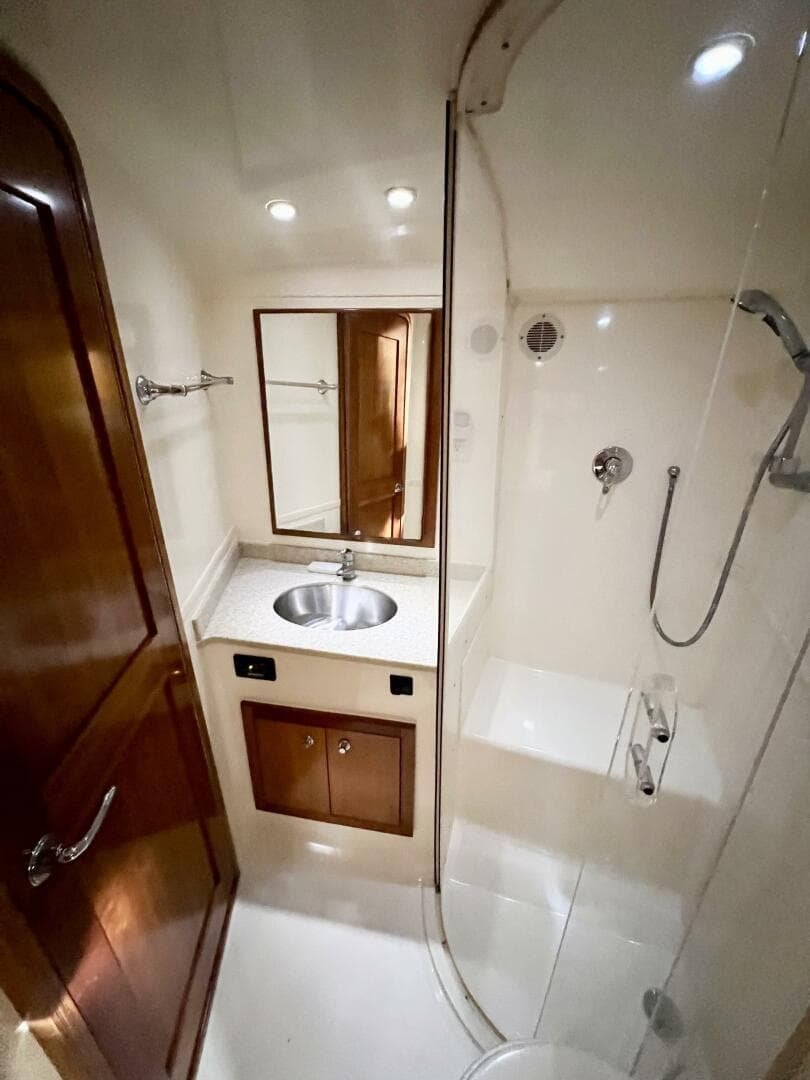 2007 Albemarle 41 Express