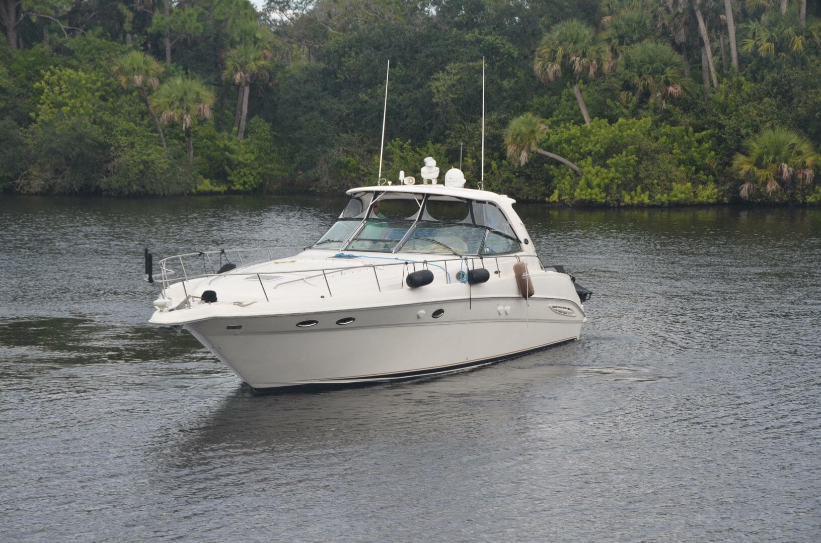 Sea Ray 46 4 RICH-SHER OR POORER - Exterior