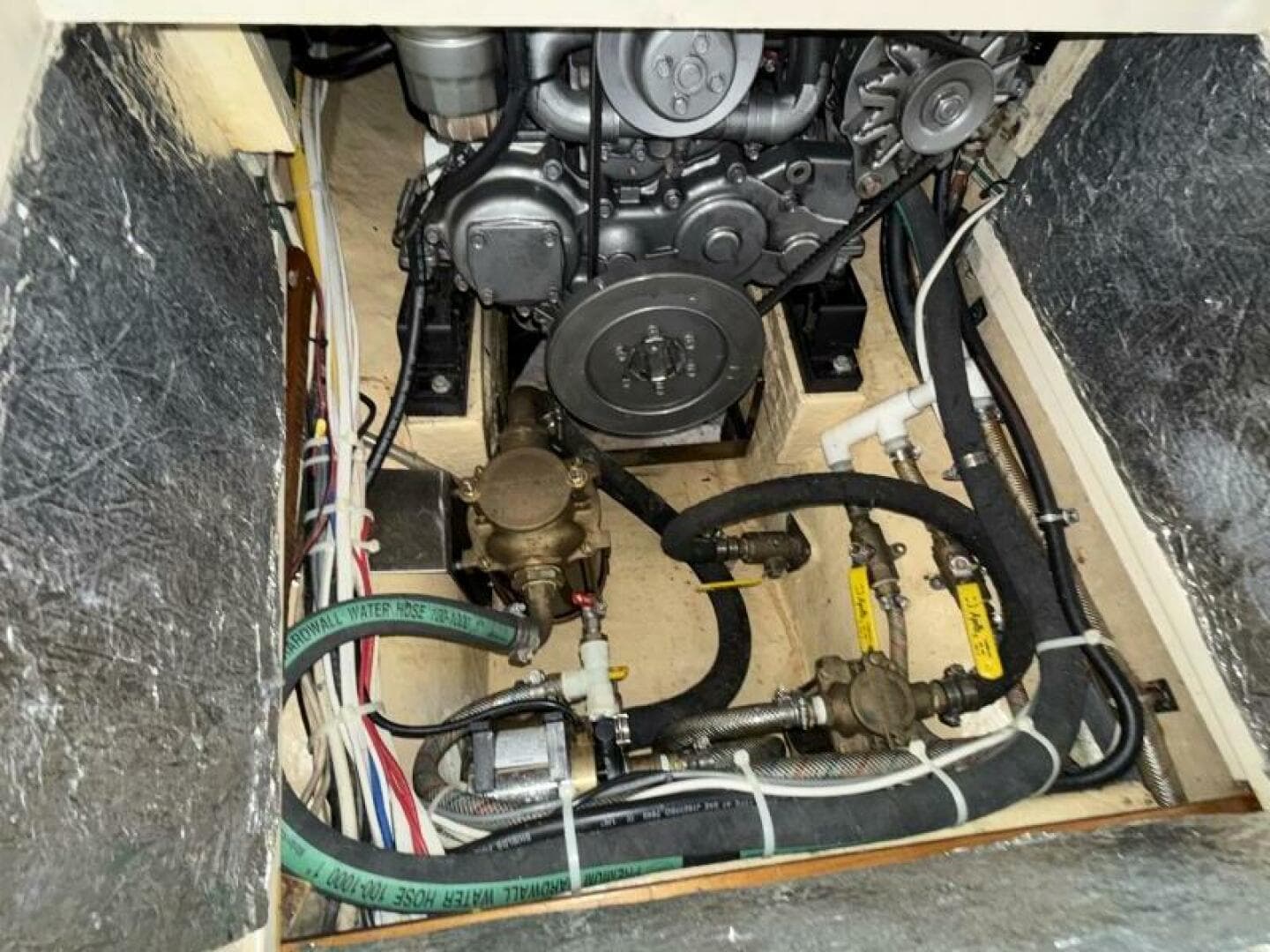 1986 Hans Christian 43 Christina