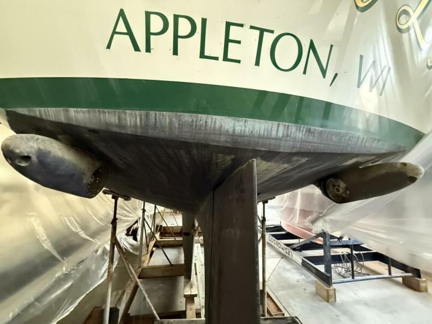 1986 Hans Christian 43 Christina