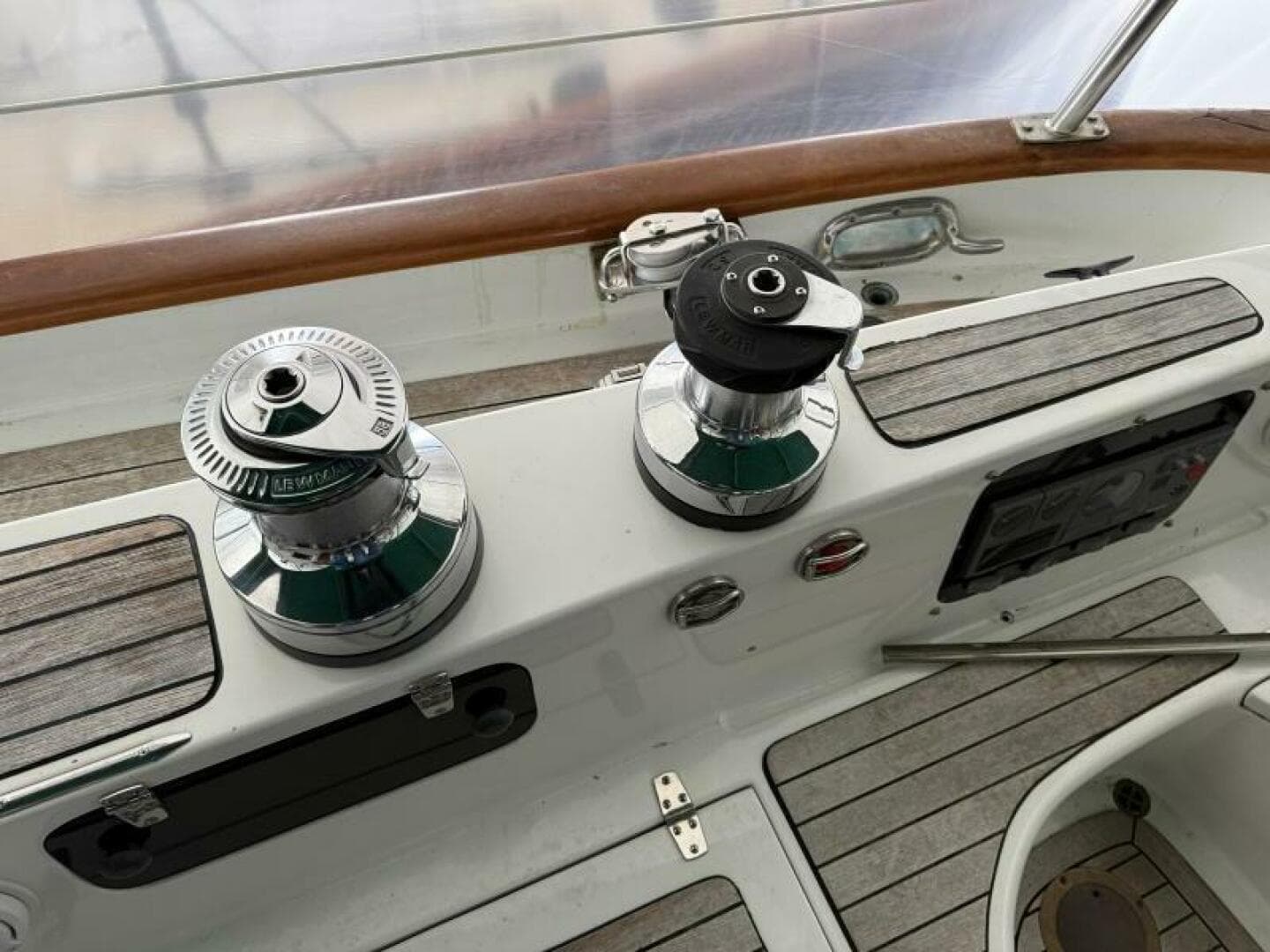 1986 Hans Christian 43 Christina