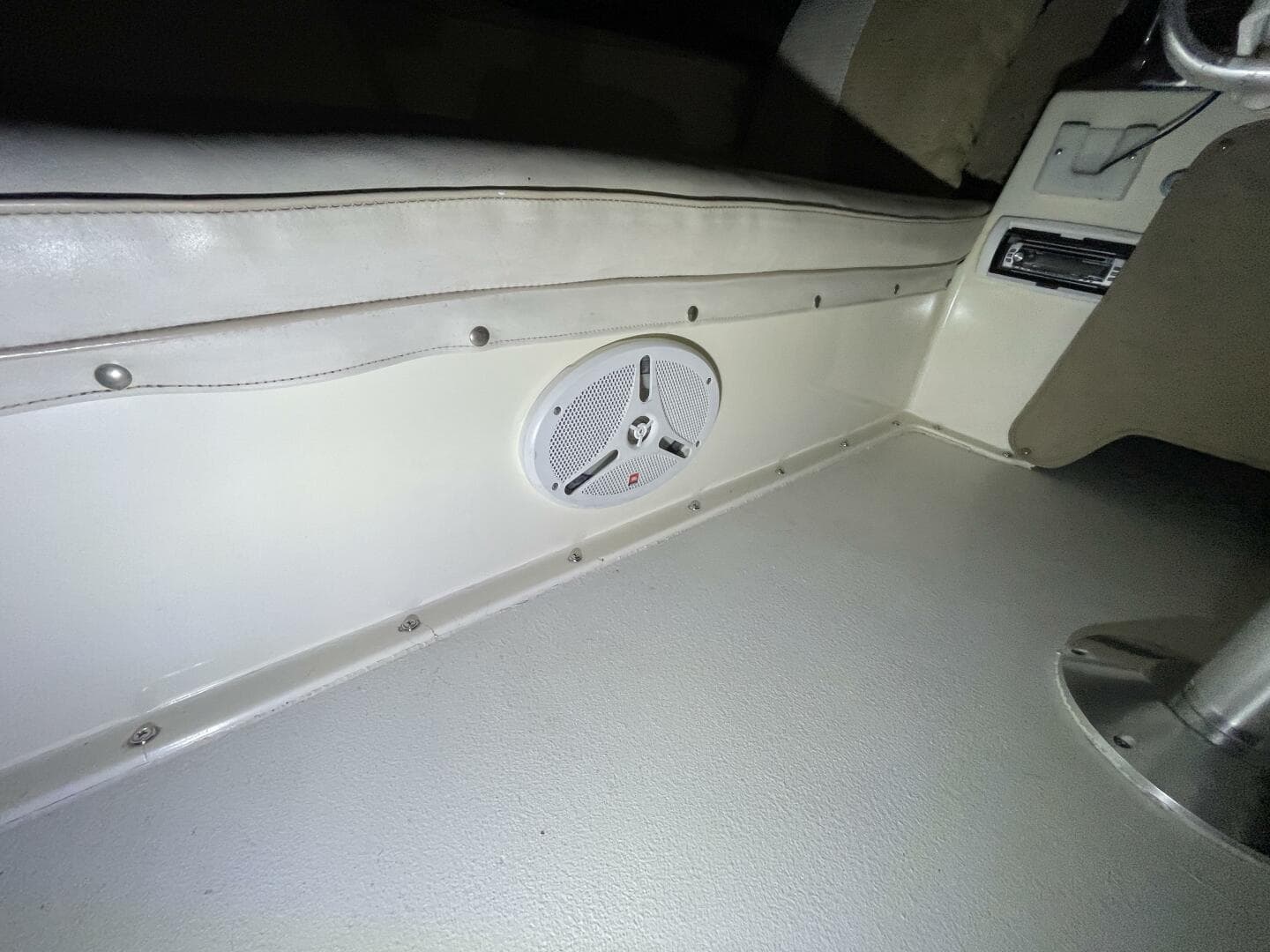 1986 Egg Harbor 40 Motor Yacht