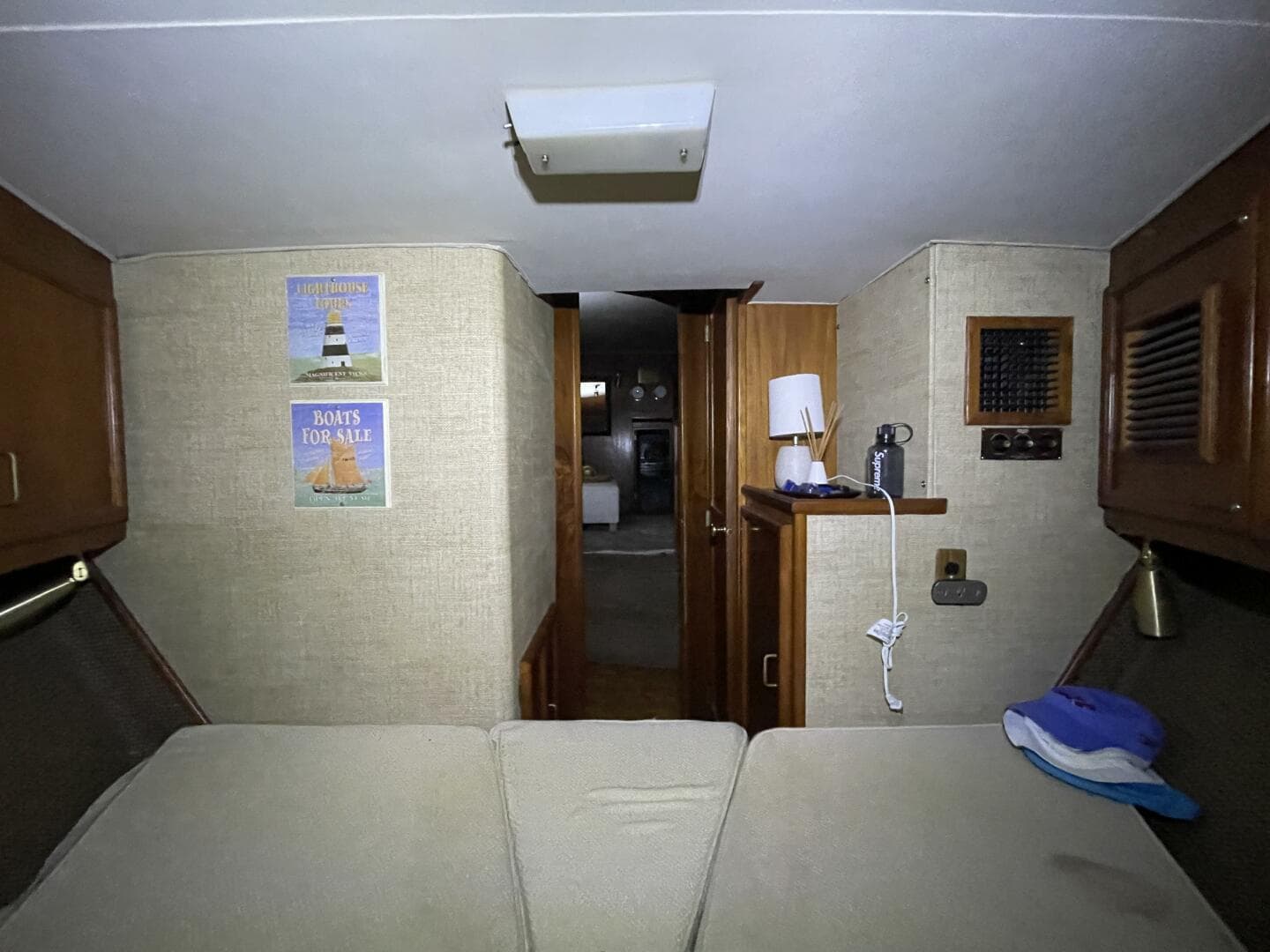 1986 Egg Harbor 40 Motor Yacht