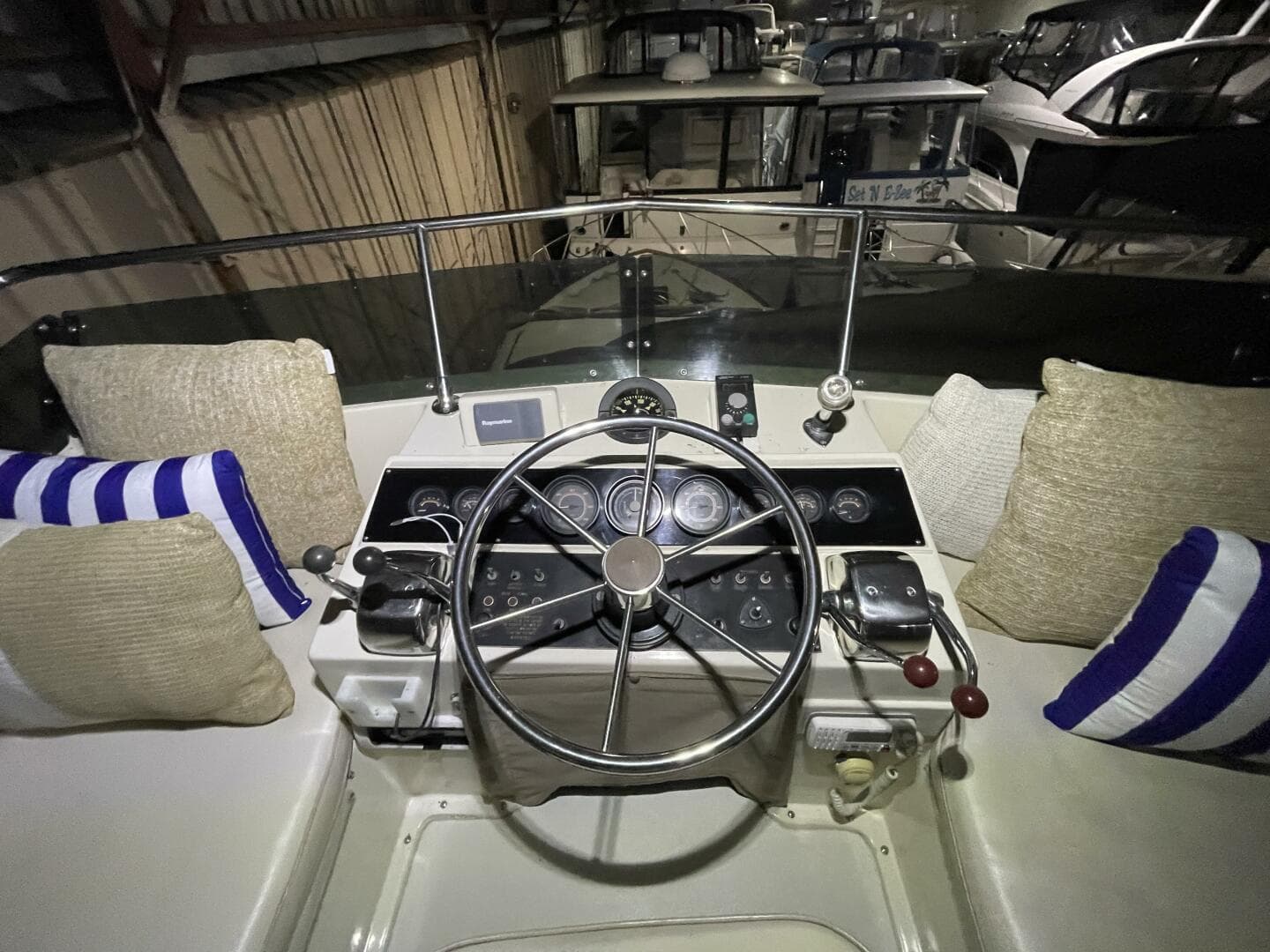 1986 Egg Harbor 40 Motor Yacht