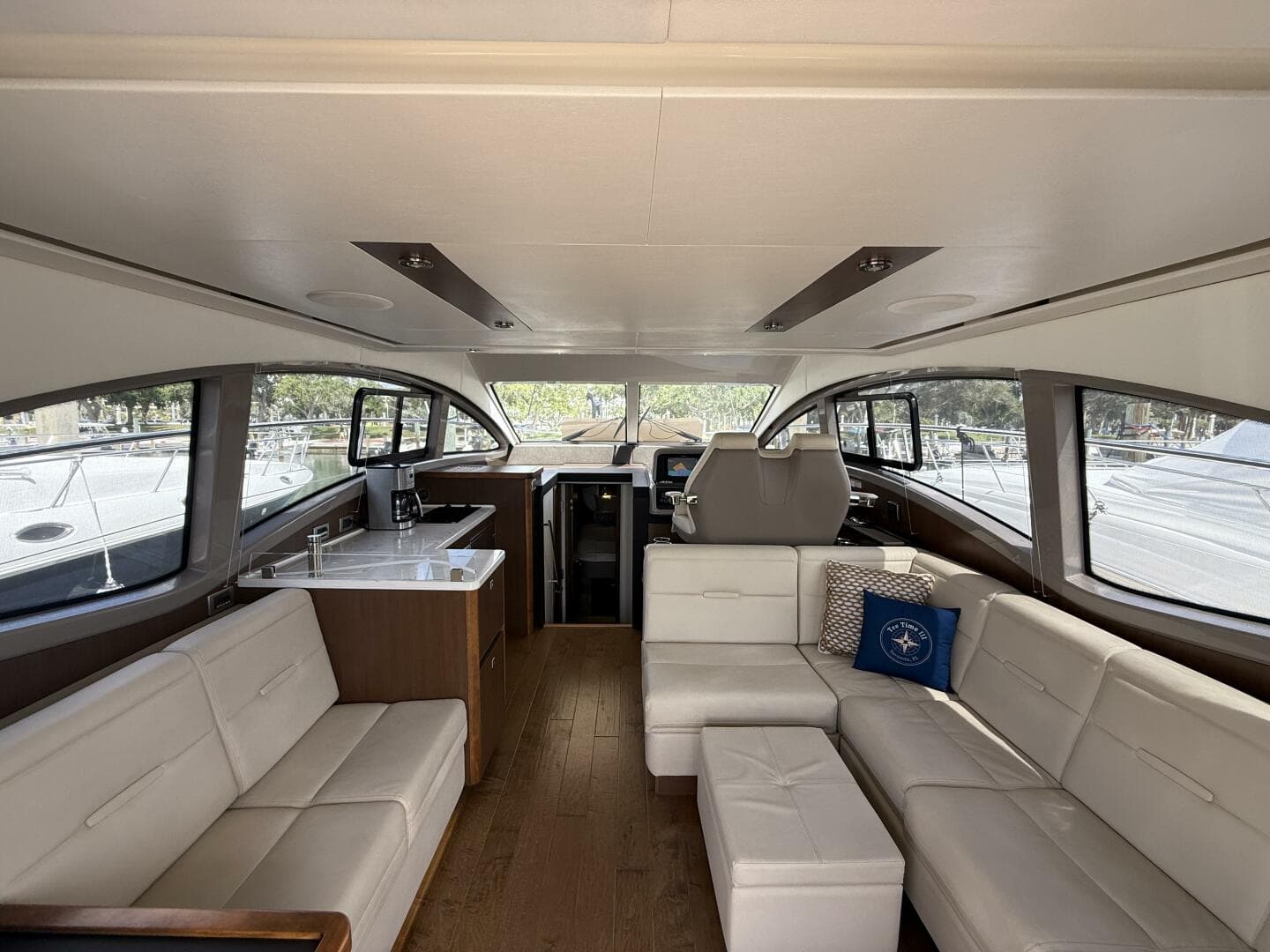 2018 Sea Ray FLY 400