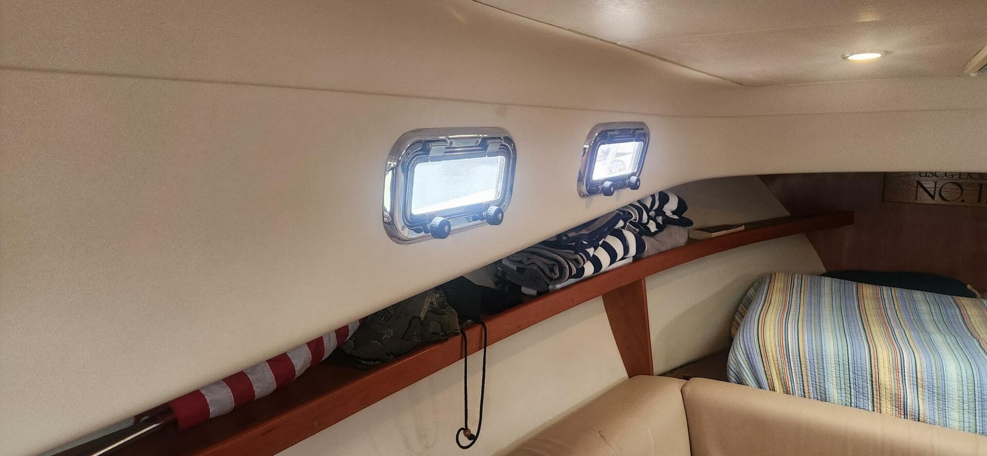 2003 Mainship Pilot 30