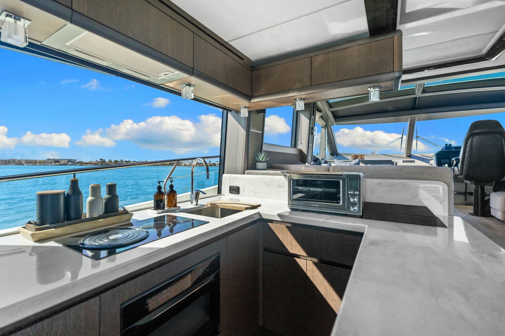 2020 Galeon 680 FLYBRIDGE