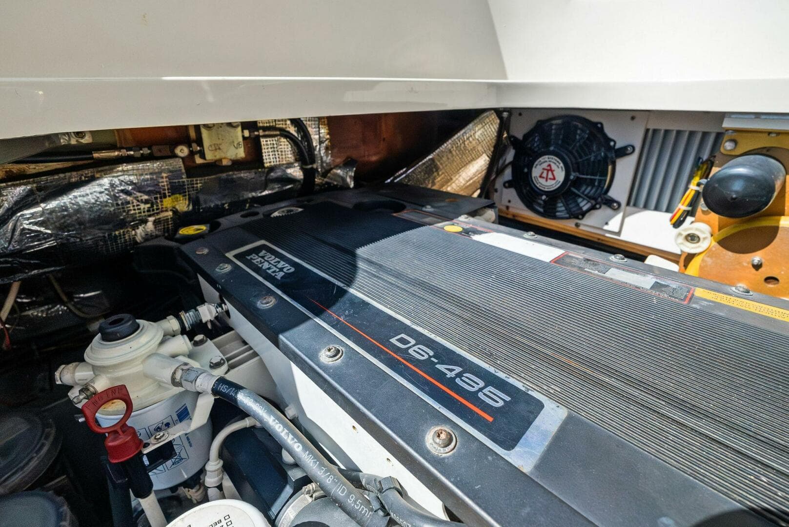 2008 Hinckley Talaria 38R Convertible