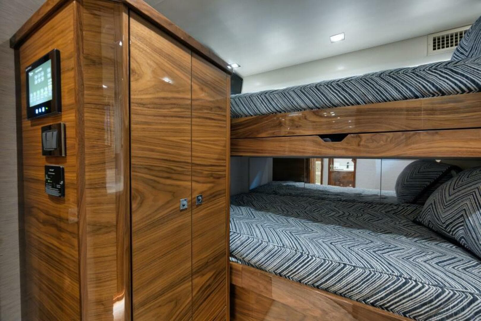 2024 Viking 68 Convertible- GYS TRADE- Crew Bunkroom