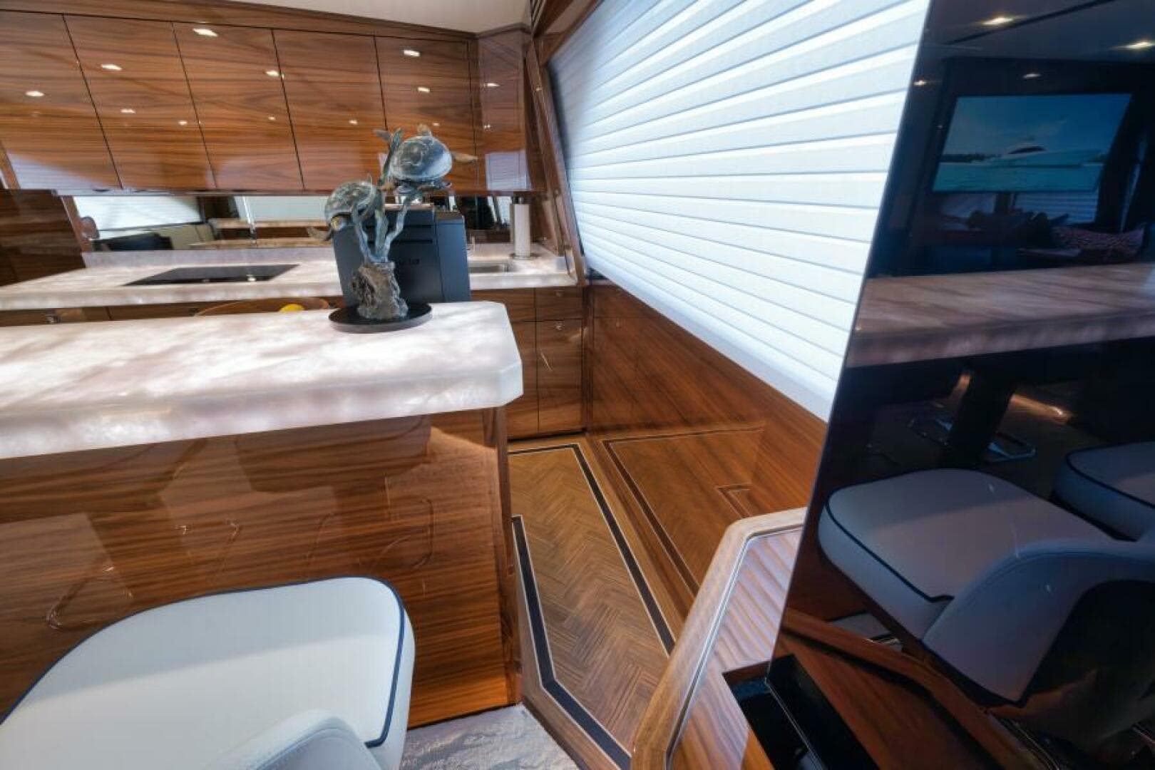 2024 Viking 68 Convertible- GYS TRADE- Galley