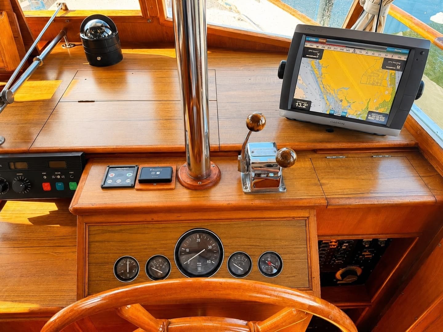 1985 Grand Banks 36 Classic