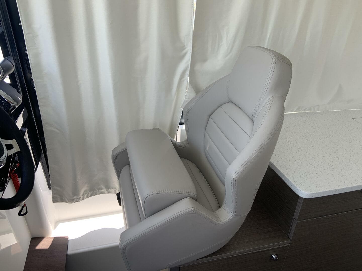 2025 Jeanneau NC 1095 Coupe