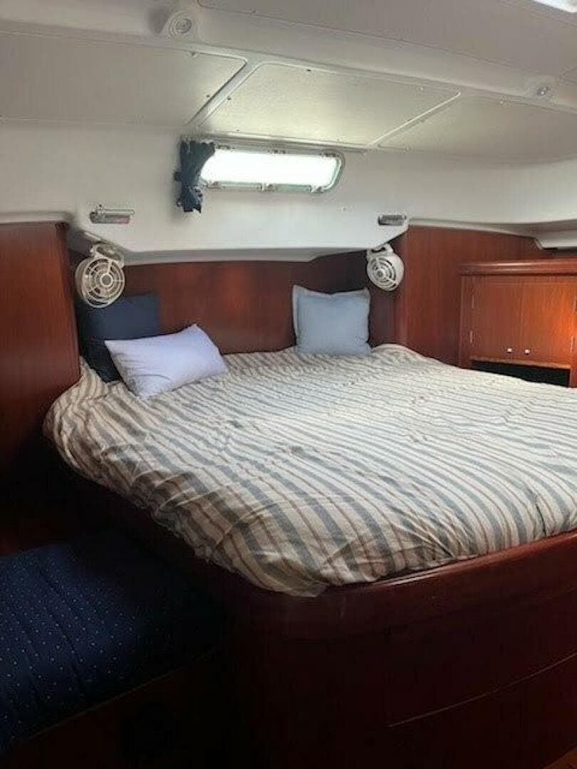 2003 Beneteau Oceanis 42 CC