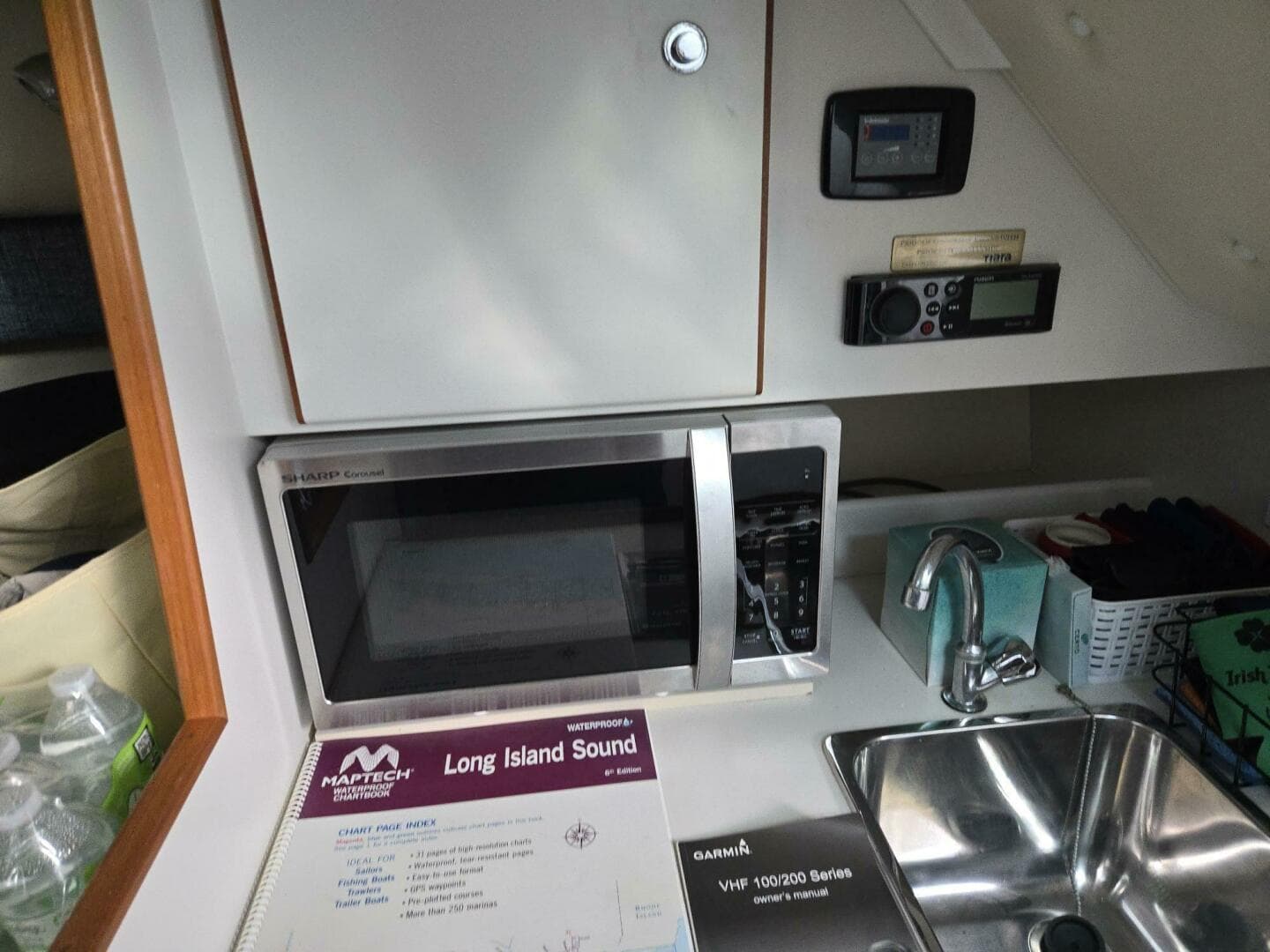 1998 Tiara Yachts Coronet