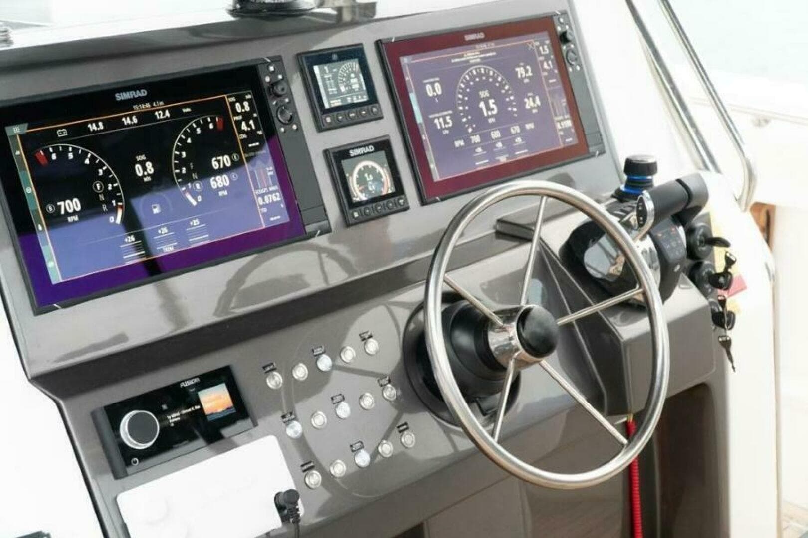 2025 Fishing Raptor 390 Solarium