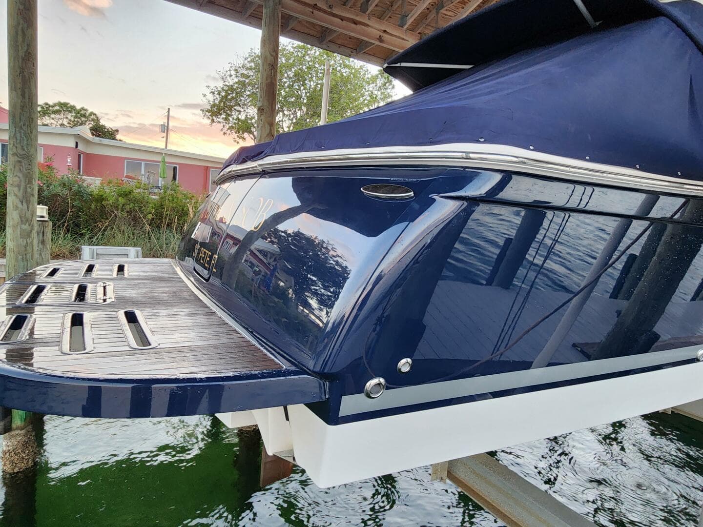 2014 Tiara Yachts 3100 Coronet