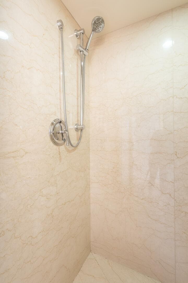 VIP Ensuite Shower