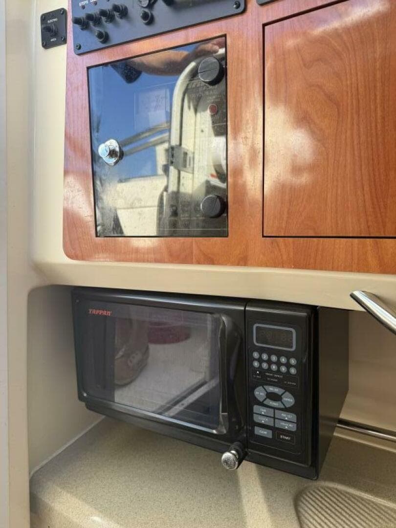 2007 Triton 315 Express